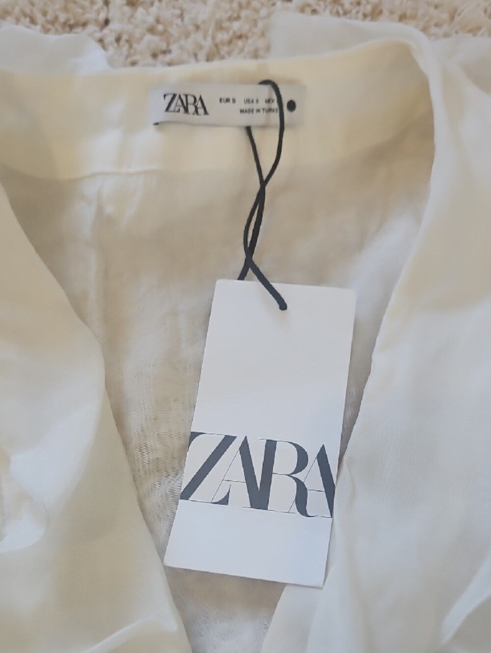 Zara White Ruffle Front Button Blouse - Picture 2 of 2